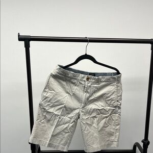 J. Crew Men's Cream Flat-Front Chino Shorts